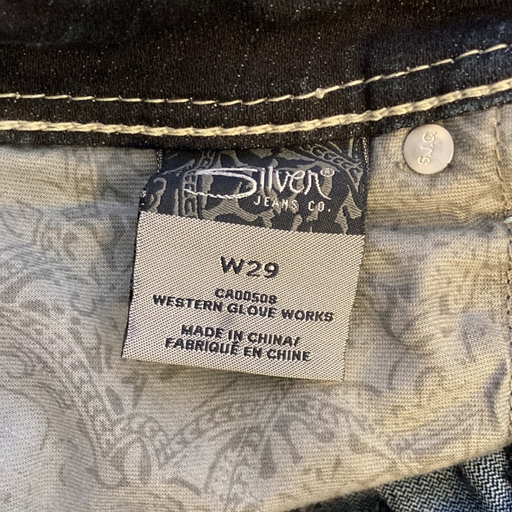 Suki High Rise Capris - Picture 4 of 9